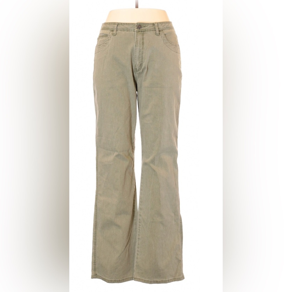 Chico Denim pants in light green. Chico Size 2 =Size 12